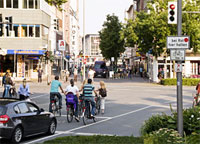 Fahrradspur in der Innenstadt von Münster Foto
