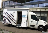 Der Bibliobus des Düsseldorfer Institut français Bibliobus