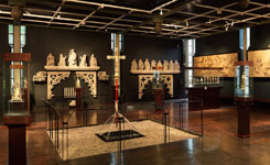 Domkammer der Kathedralkirche St. Paulus (St. Paul’s Cathedral treasure chamber) Domkammer der Kathedralkirche St. Paulus (St. Paul’s Cathedral treasure chamber)
