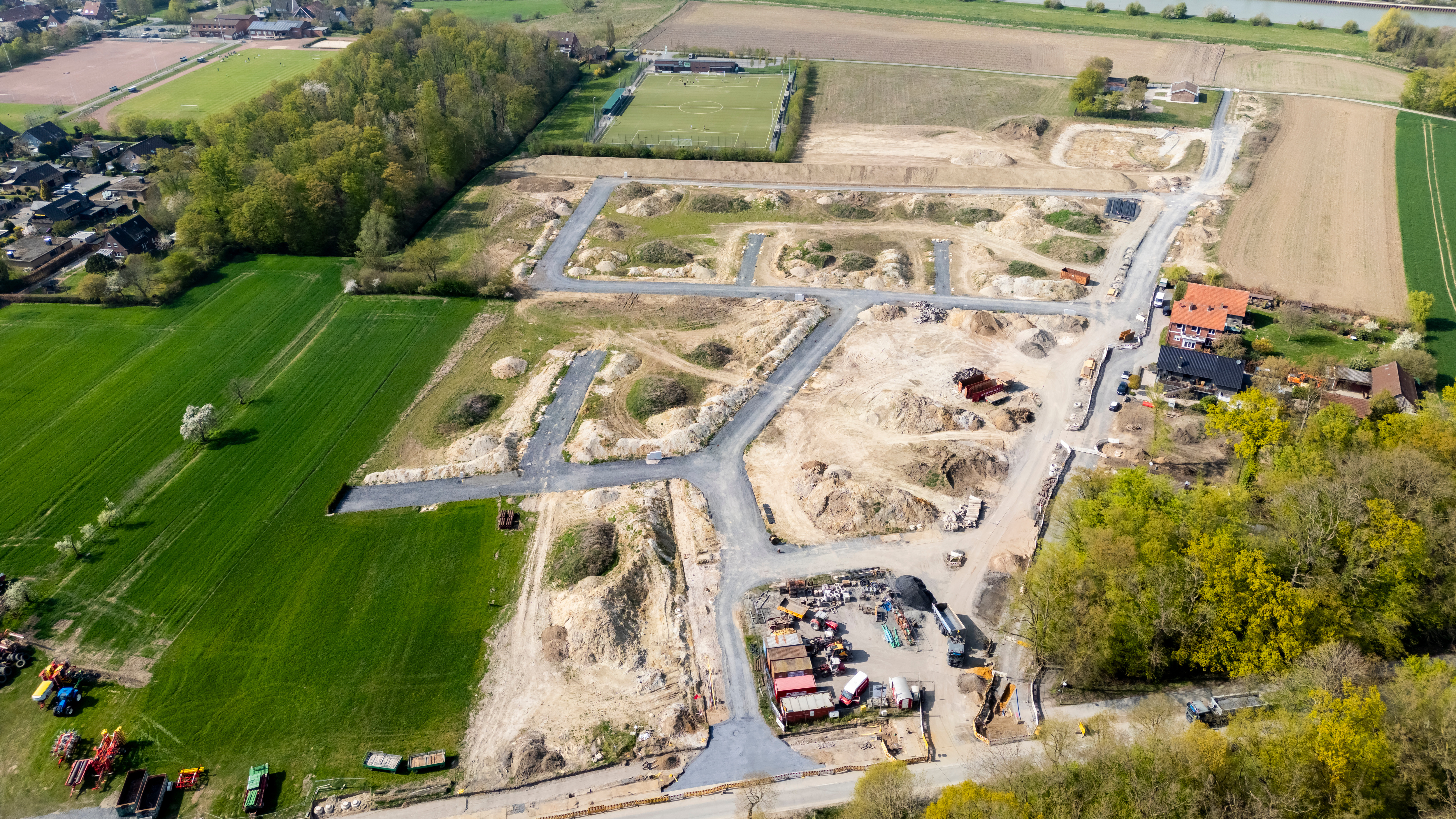 Blick von oben auf das Neubaugebiet am Dornbusch