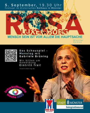 Plakat zur Vorstellung mit einer Fotografie, die die Schauspielerin Gabriele Brüning zeigt.
