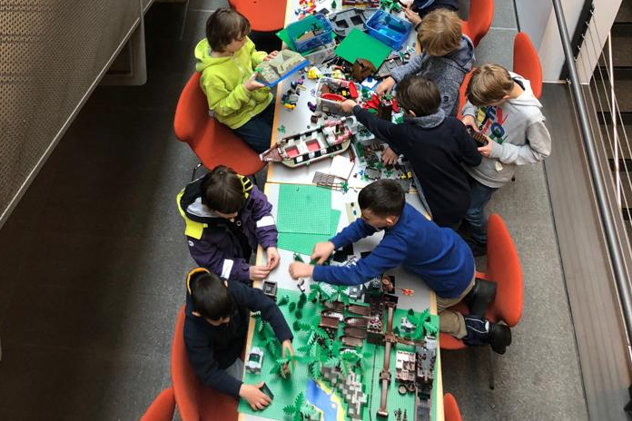 LEGO® Bauen