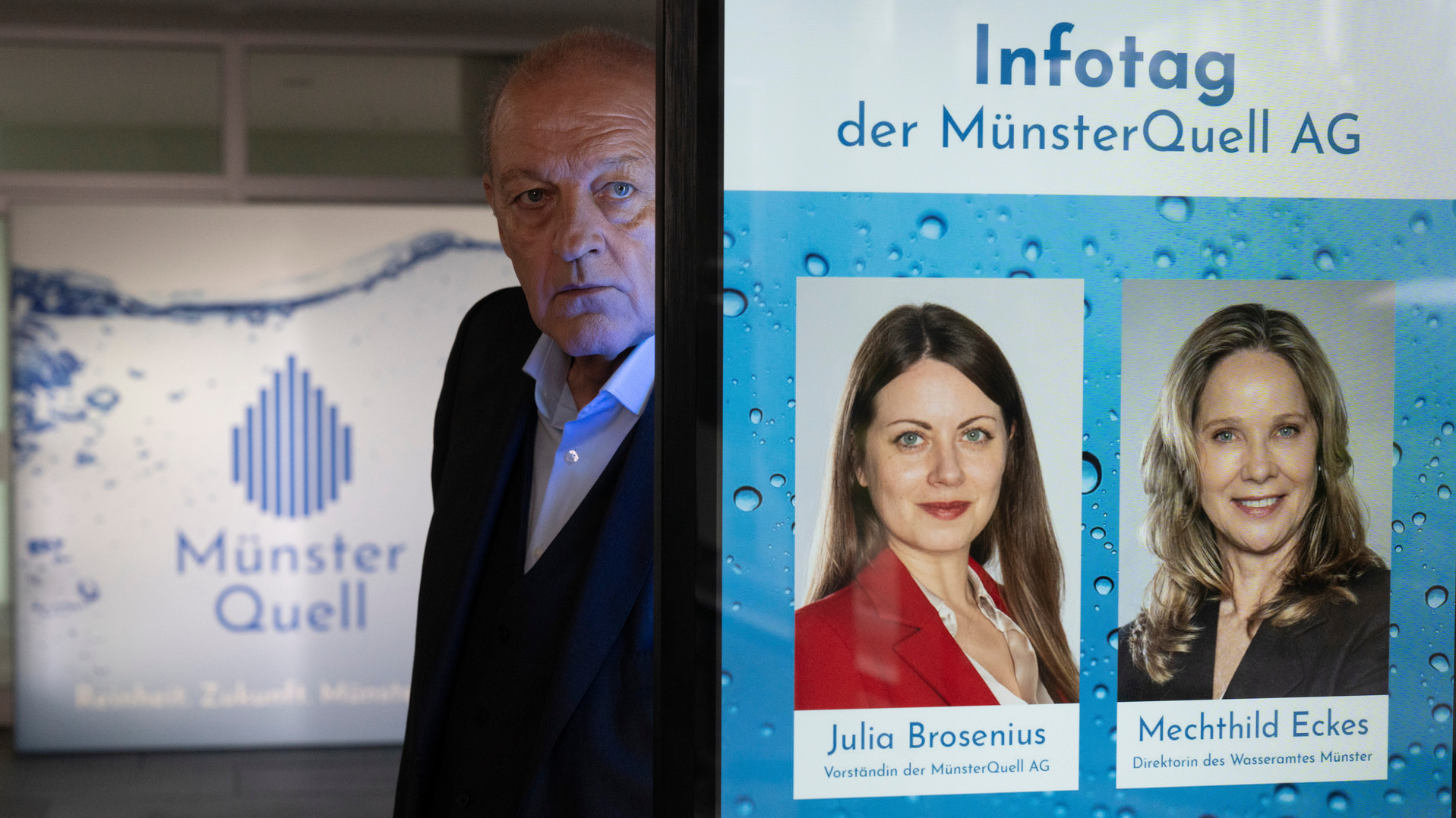 Wilsberg (Leonard Lansink) recherchiert beim neuen Wasserversorger der Stadt