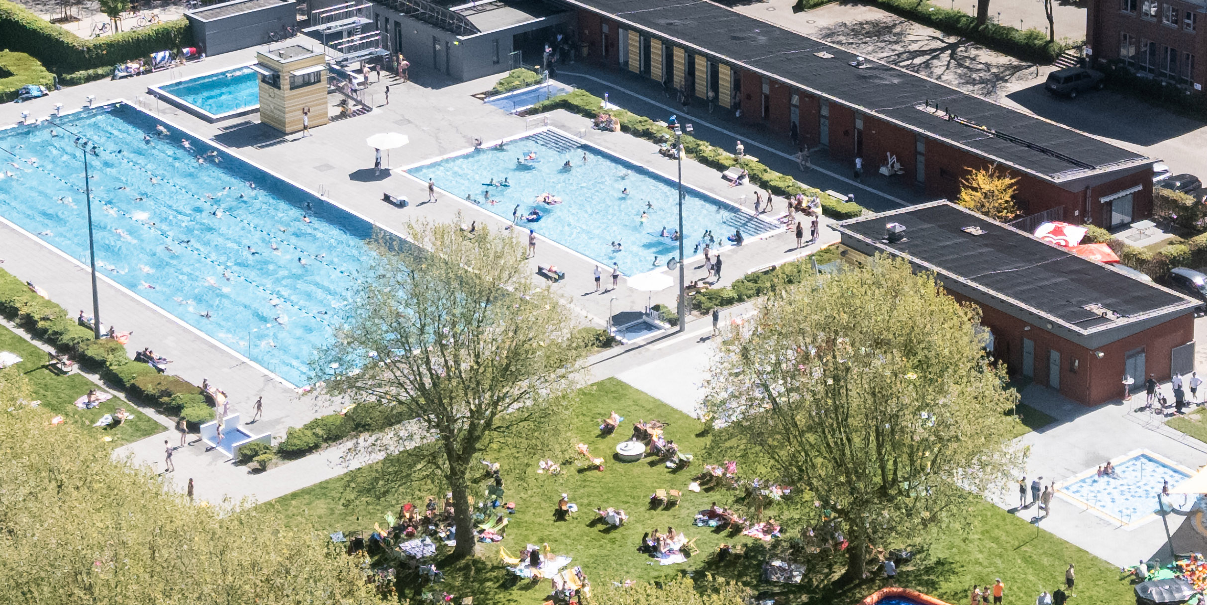 Luftbild des Freibads Coburg