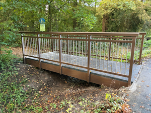 Die neue Gehwegbrücke Wilkinghege ist abgebildet