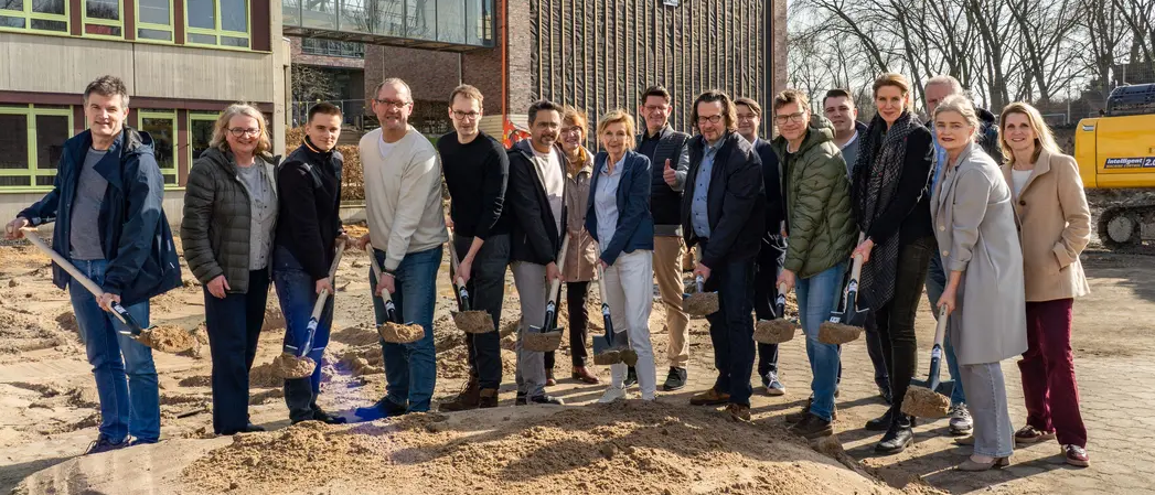 Bilder vom 1. Spatenstich