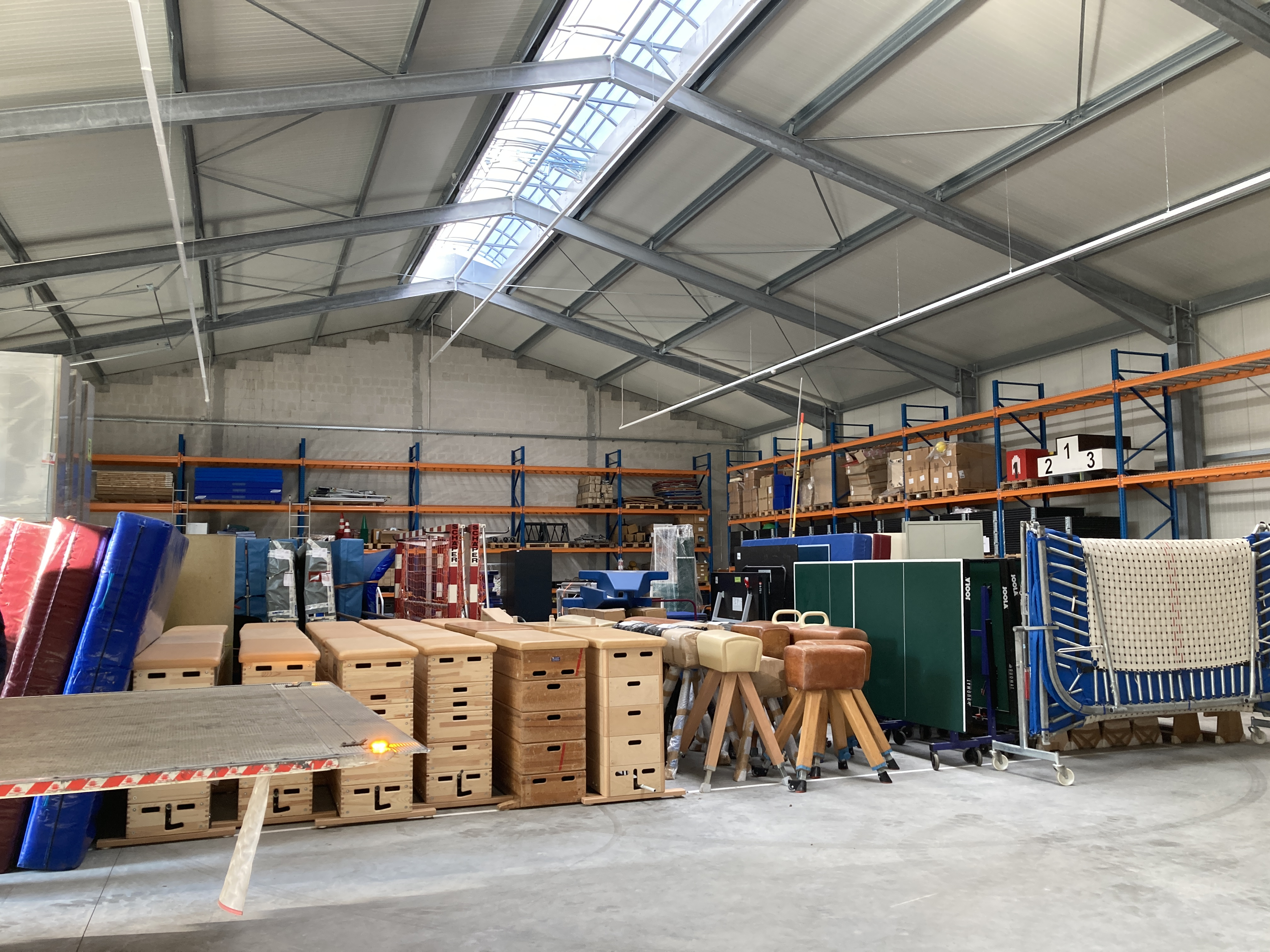 Kaltlagerhalle des Betriebshofes am Höltenweg 