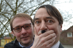 Andreas Breiing als Hitler Stefan Querl
