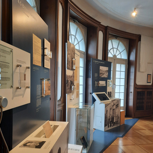 Blick in die Dauerausstellung der Villa ten Hompel