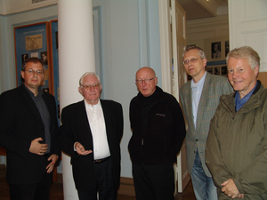 Gruppenfoto von fünf Männern