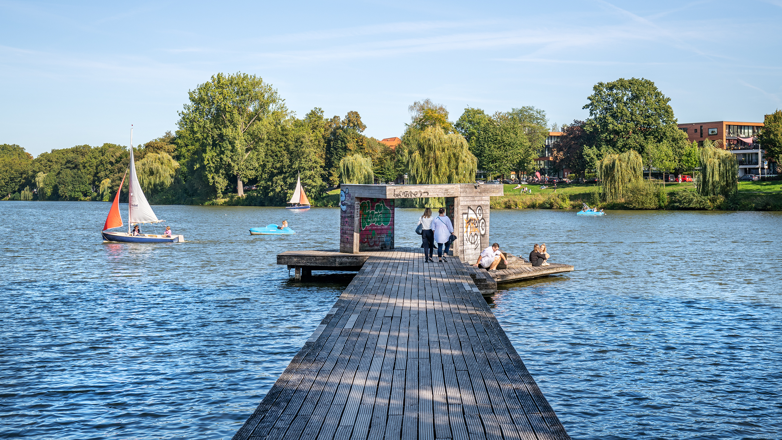 Der Pardo-Pier am Aasee.