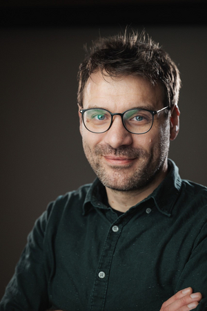 Porträtfoto von Daniel Huhn