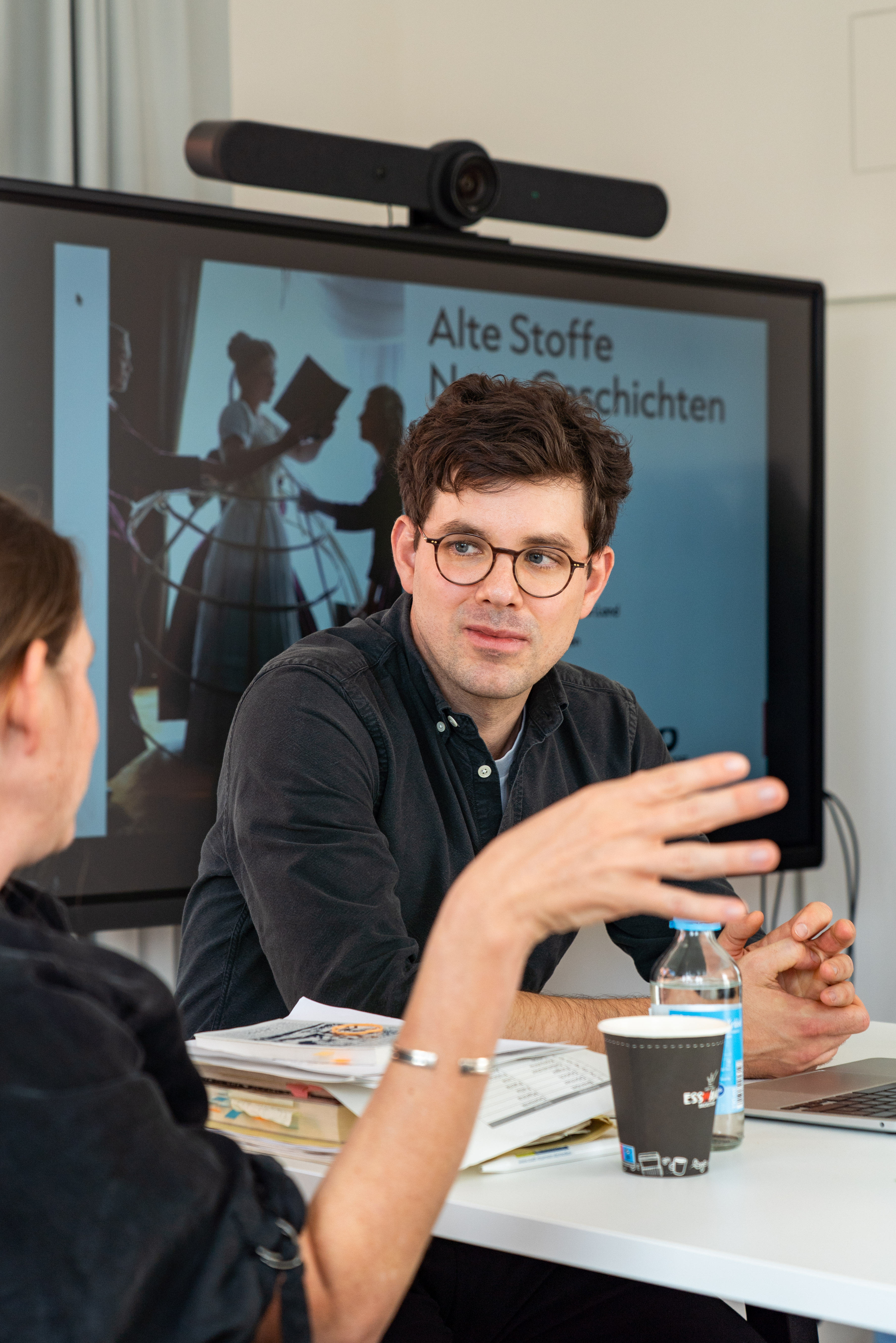 Workshopleiter Mark Lorei im Gespräch