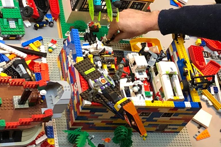 LEGO® Bauen