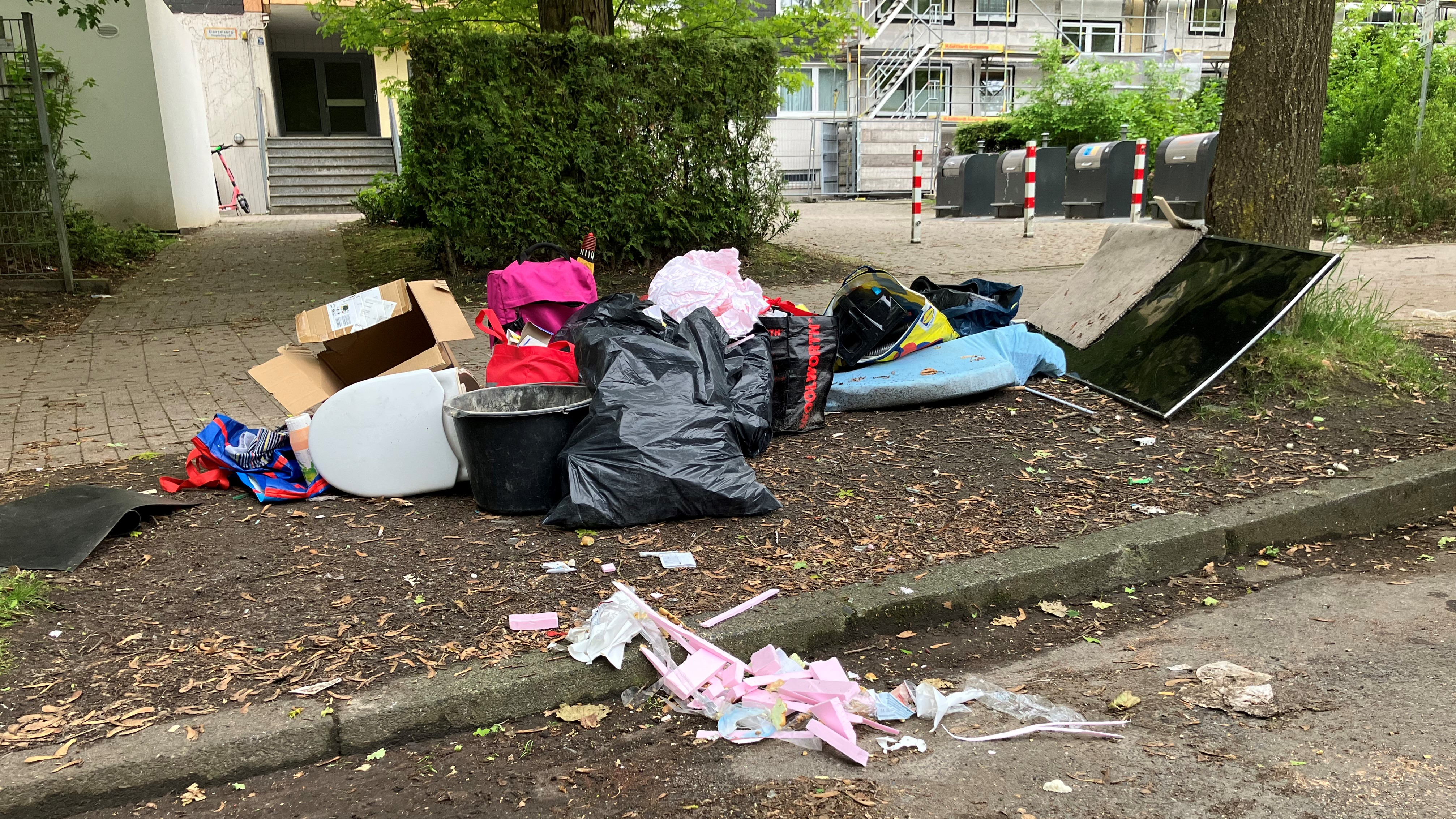 Abfall am Straßenrand