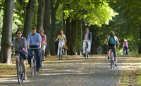 Radfahrer auf der Promenade