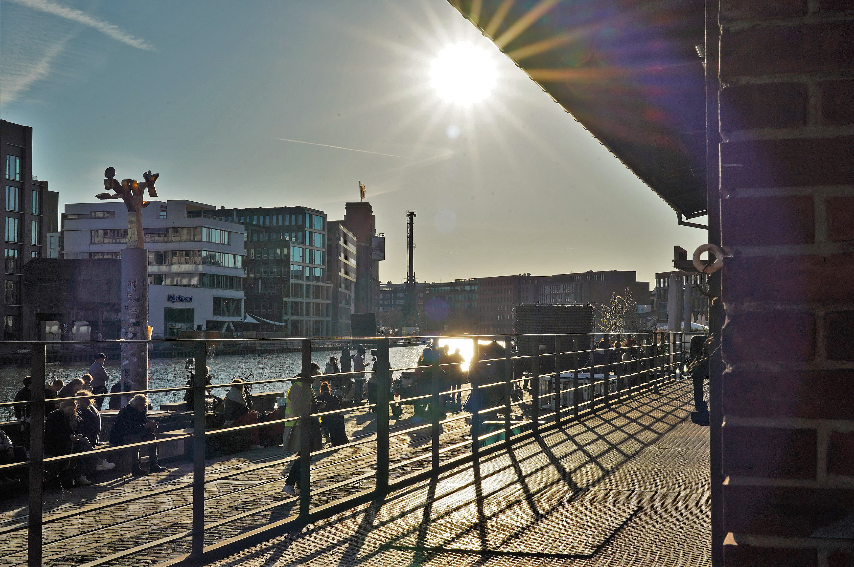 Hafenpromenade in Münster bei Sonnenschein