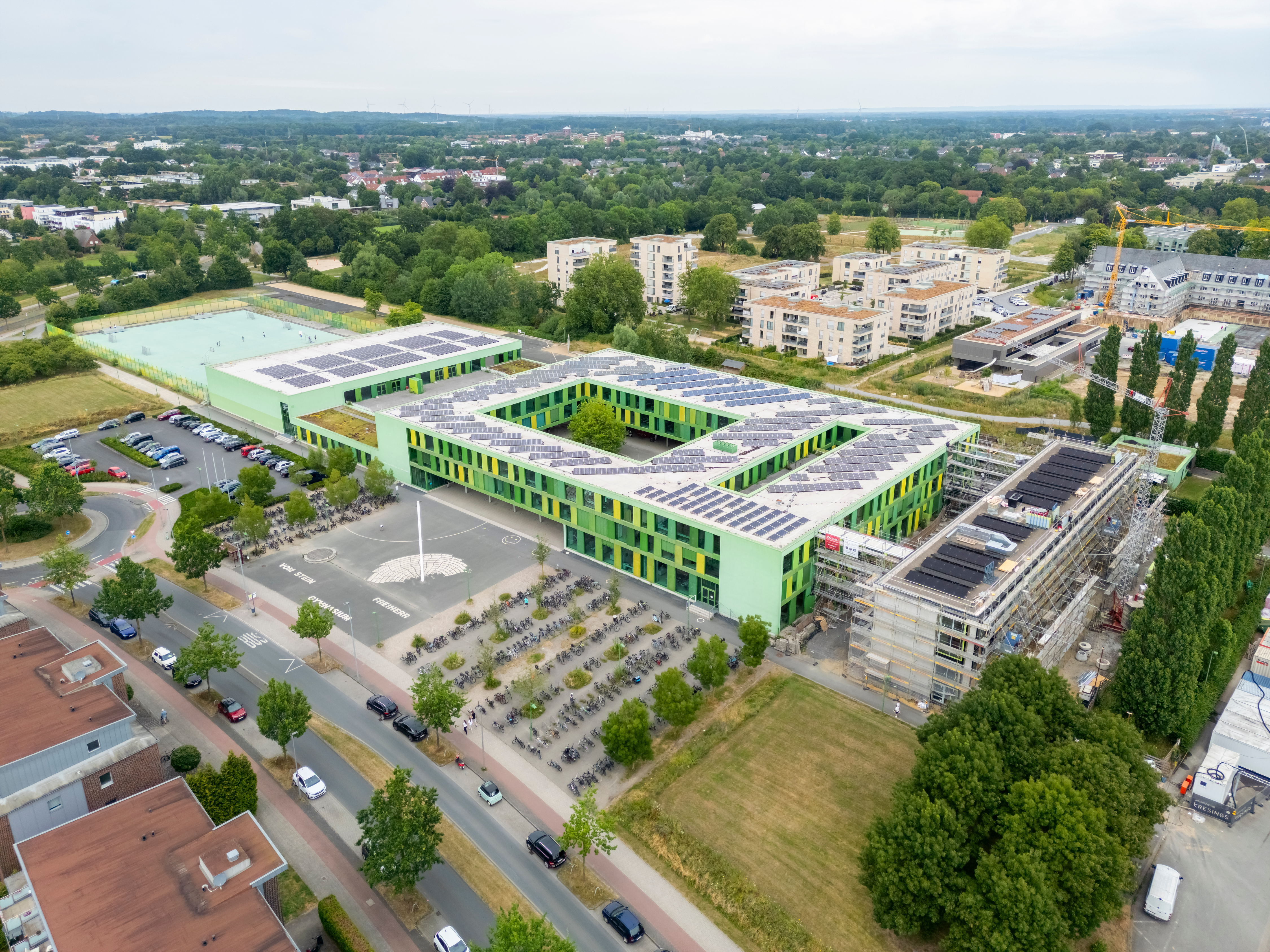 Luftbild des Freiher-vom-Stein-Gymansiums