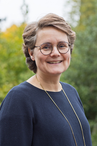 Portraitfoto von Dr. Uta Webbeler