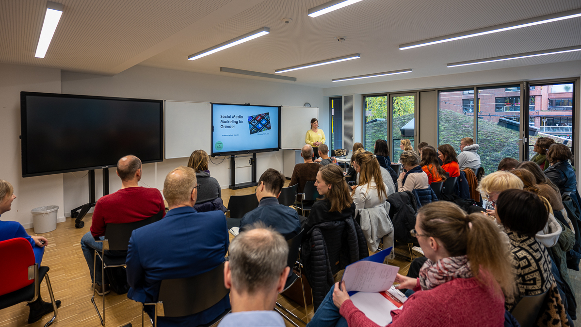 Workshop zum Thema "Social-Media" in der vhs Münster