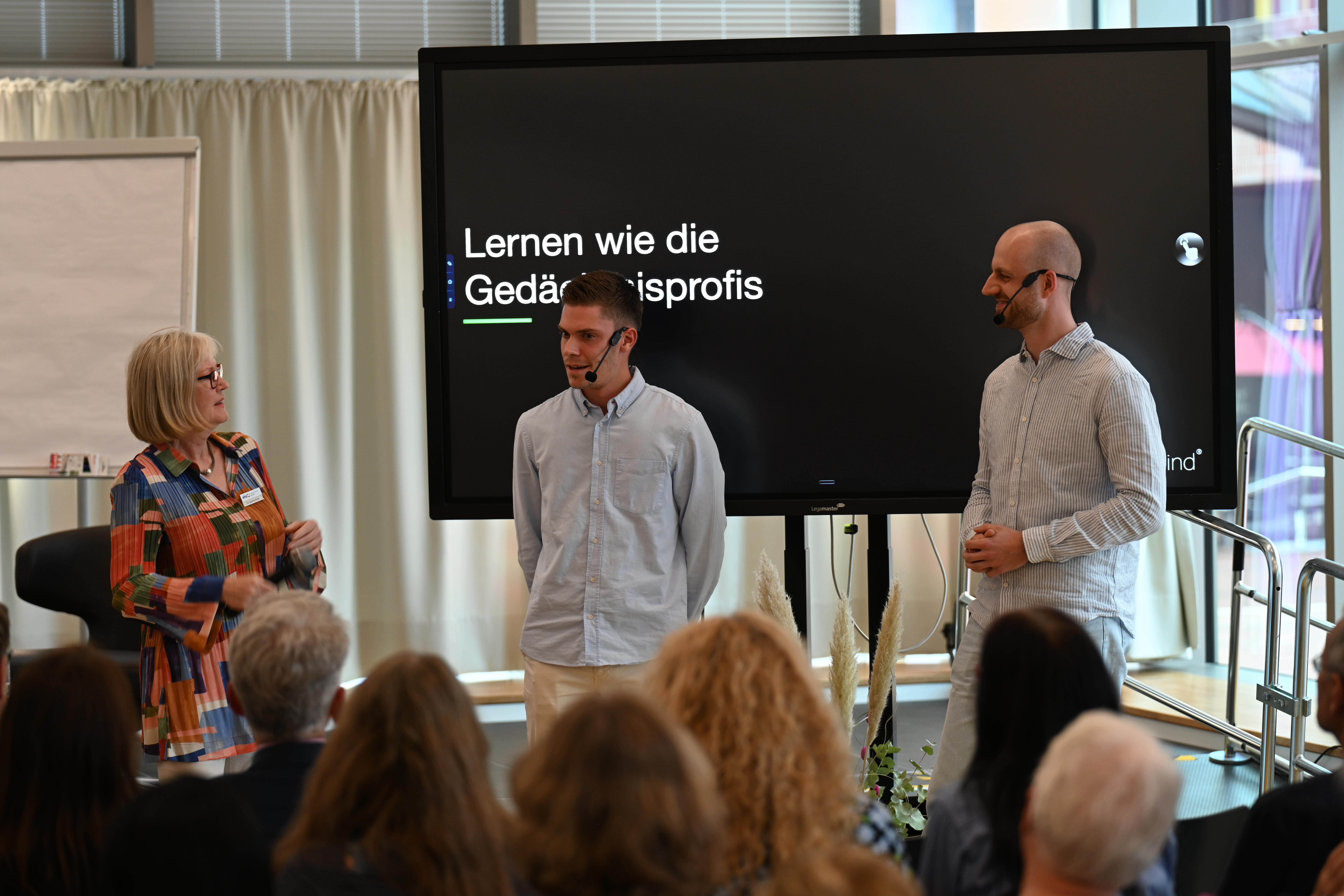 Dr. Susanne Eichler interviewt die Mathe Minds Josef Naber und Johannes Mensing