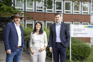 Nikolaj Salzmann von der TK, Kathrin Mersch vom Gesundheitsamt der Stadt Münsterund Dr. Tim Kornblum, Leiter des Gesundheitsamts der Stadt Münster (v.l.n.r.)
