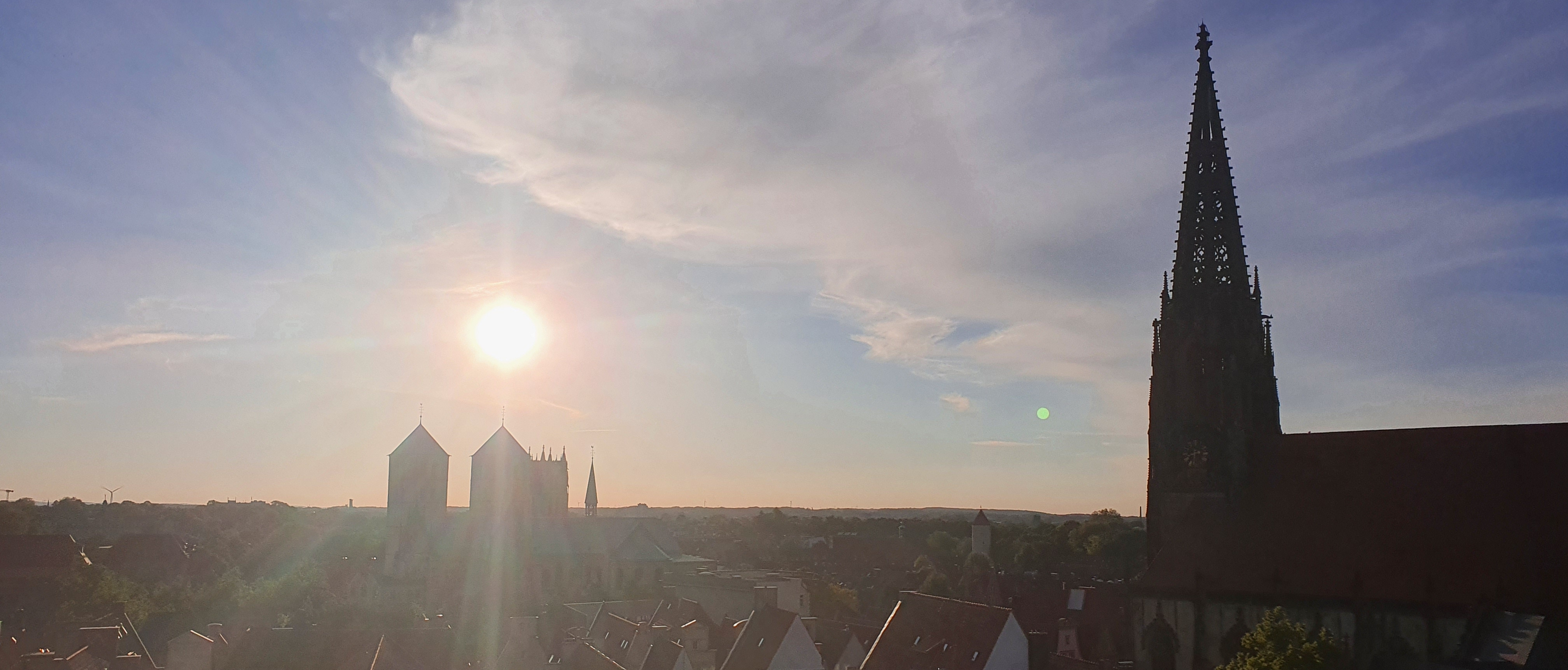 Panoramablick über die Stadt mit Dom und Lamberti-Kirche