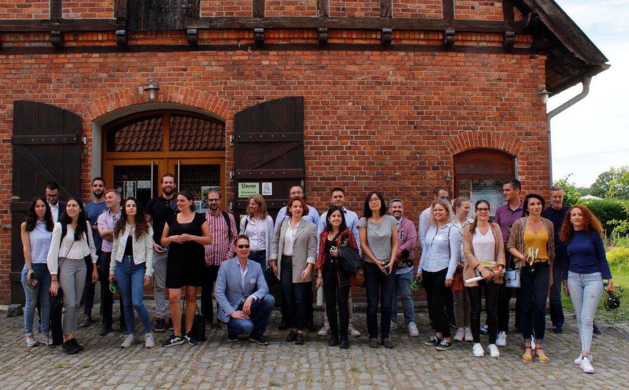 Gruppenfoto der ersten Studienreise des von der EU geförderten HOOP-Projekts
