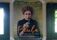 Zwei Poster der Filme 'Paula' und 'Unter Bauern' gedreht.