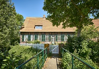 Hof Höwische -  Bauerngarten vor dem Haupthaus, Foto: Philipp Fölting