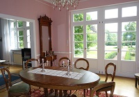 Hof Göllmann - Esszimmer mit Blick in den Garten
