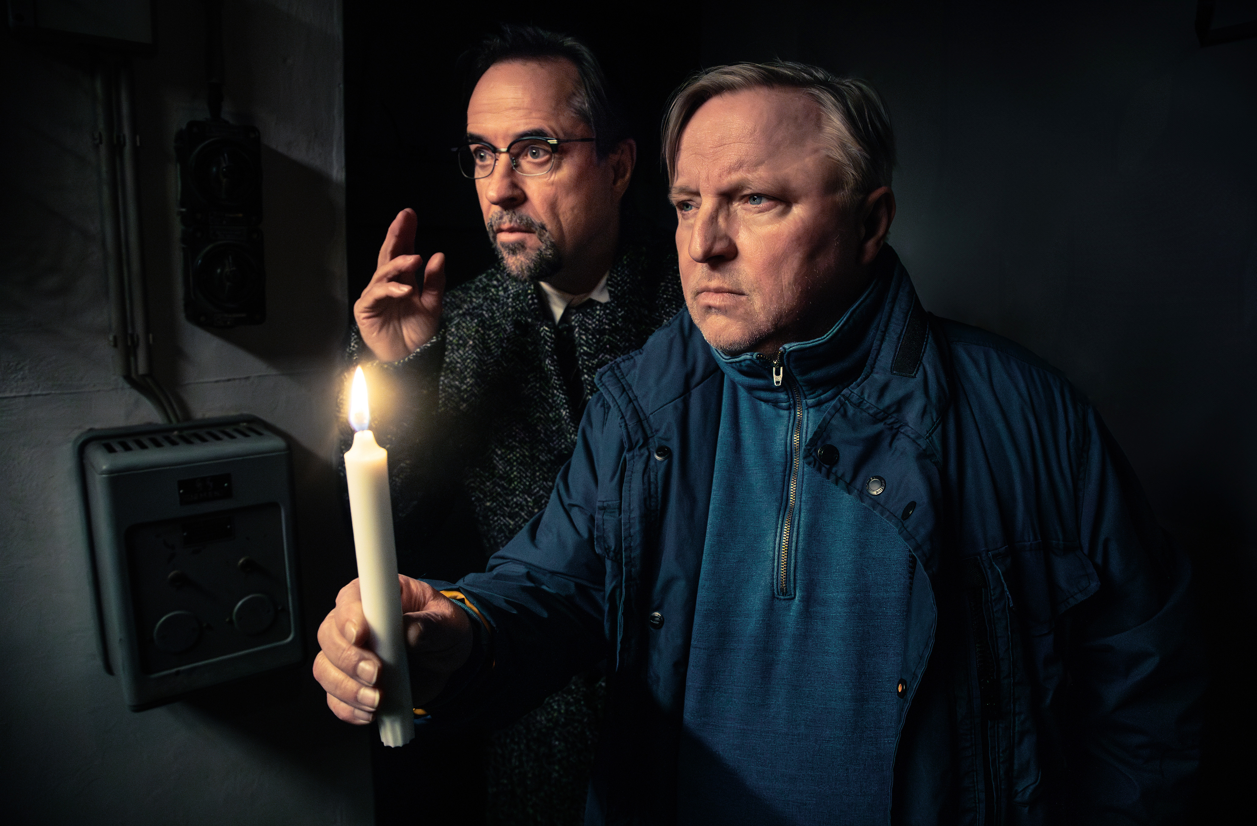 Prof. Dr. Karl-Friedrich Boerne (Jan Josef Liefers, l) und Hauptkommissar Thiel (Axel Prahl, r.) 