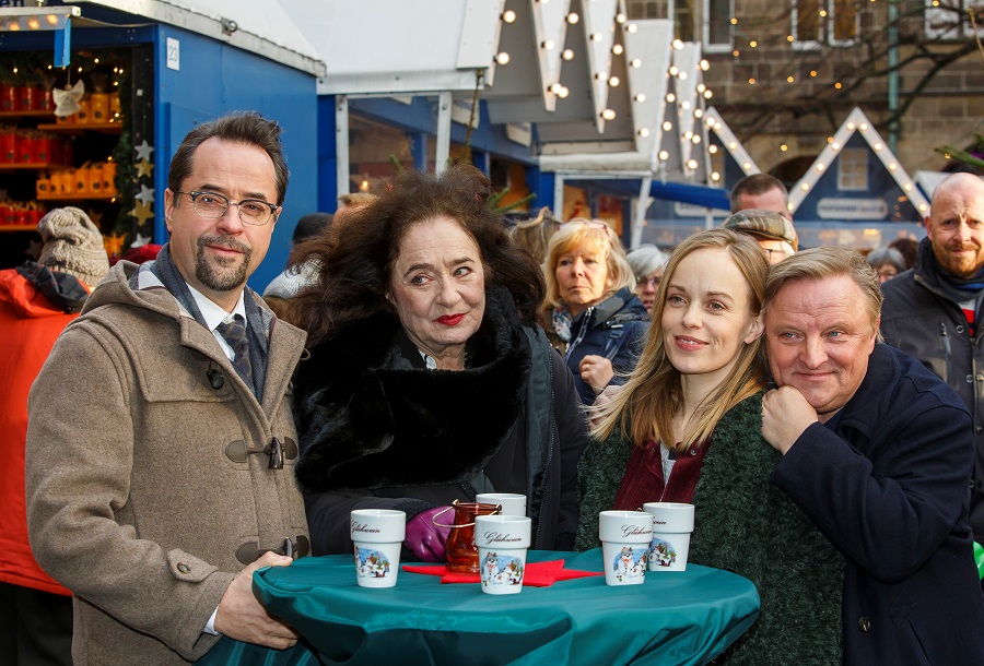 Tatort-Team auf dem Weihnachtsmarkt