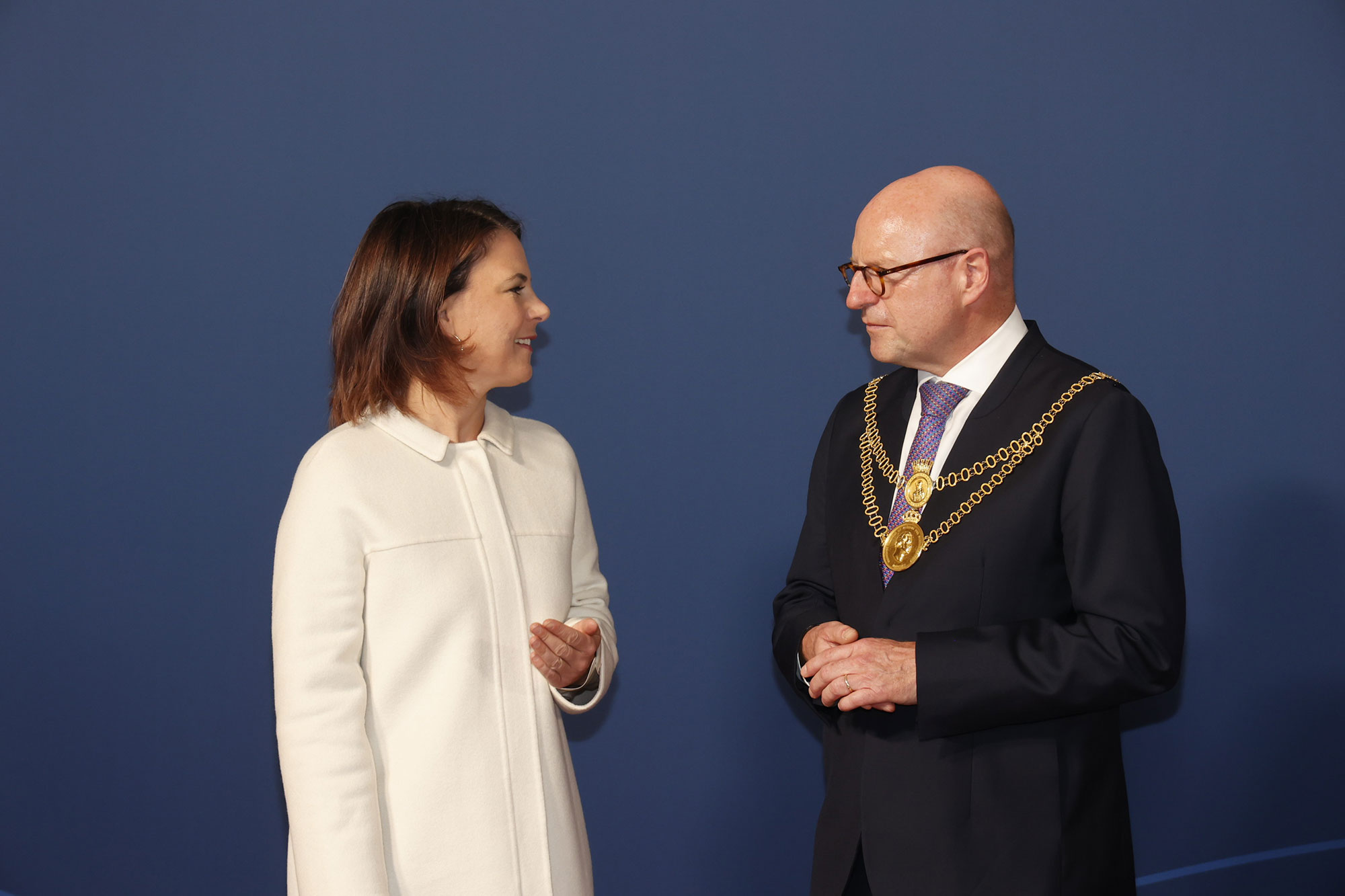 Die deutsche Außenministerin Annalena Baerbock und Oberbürgermeister Markus Lewe