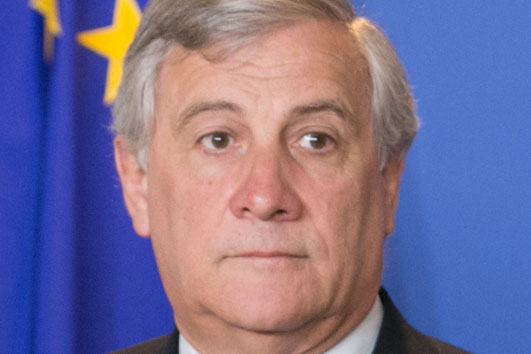 Antonio Tajani, Italien