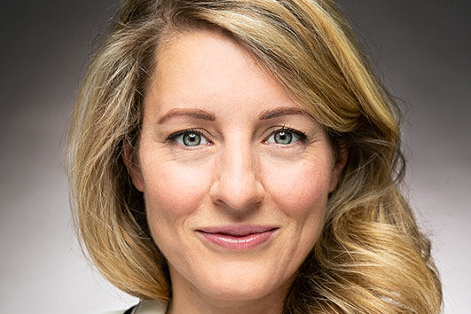 Mélanie Joly, Kanada