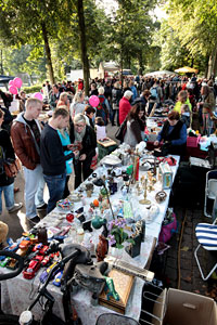 Flohmarkt auf der Promenade