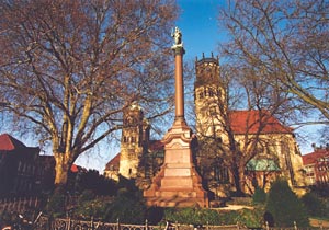 Die Mariensäule auf dem Marienplatz