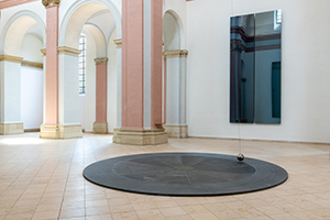 Gerhard Richter: „Zwei Graue Doppelspiegel für ein Pendel“