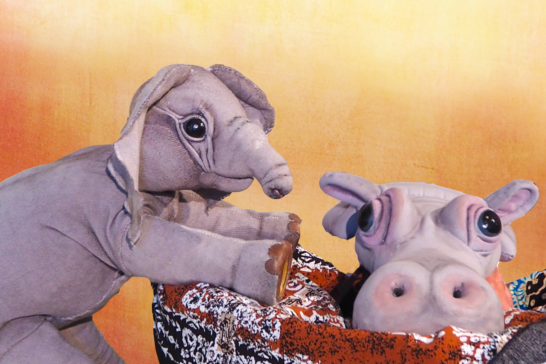 Das Töfte Theater aus Halle in Westfalen präsentiert „Das Elefantenkind“, eine Geschichte aus Afrika von Rudyard Kipling.