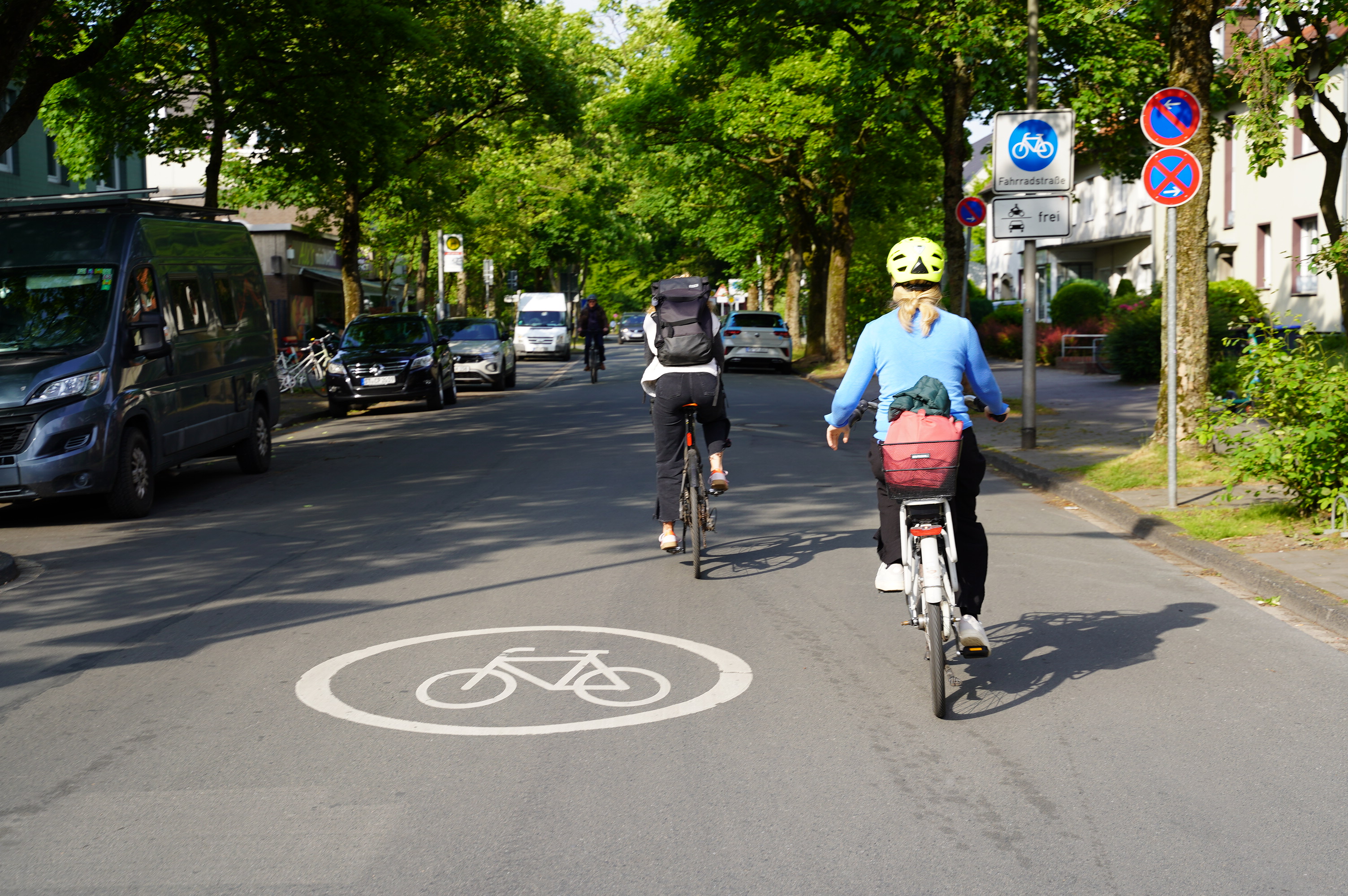 Fahrradstraße mit Radfahrenden