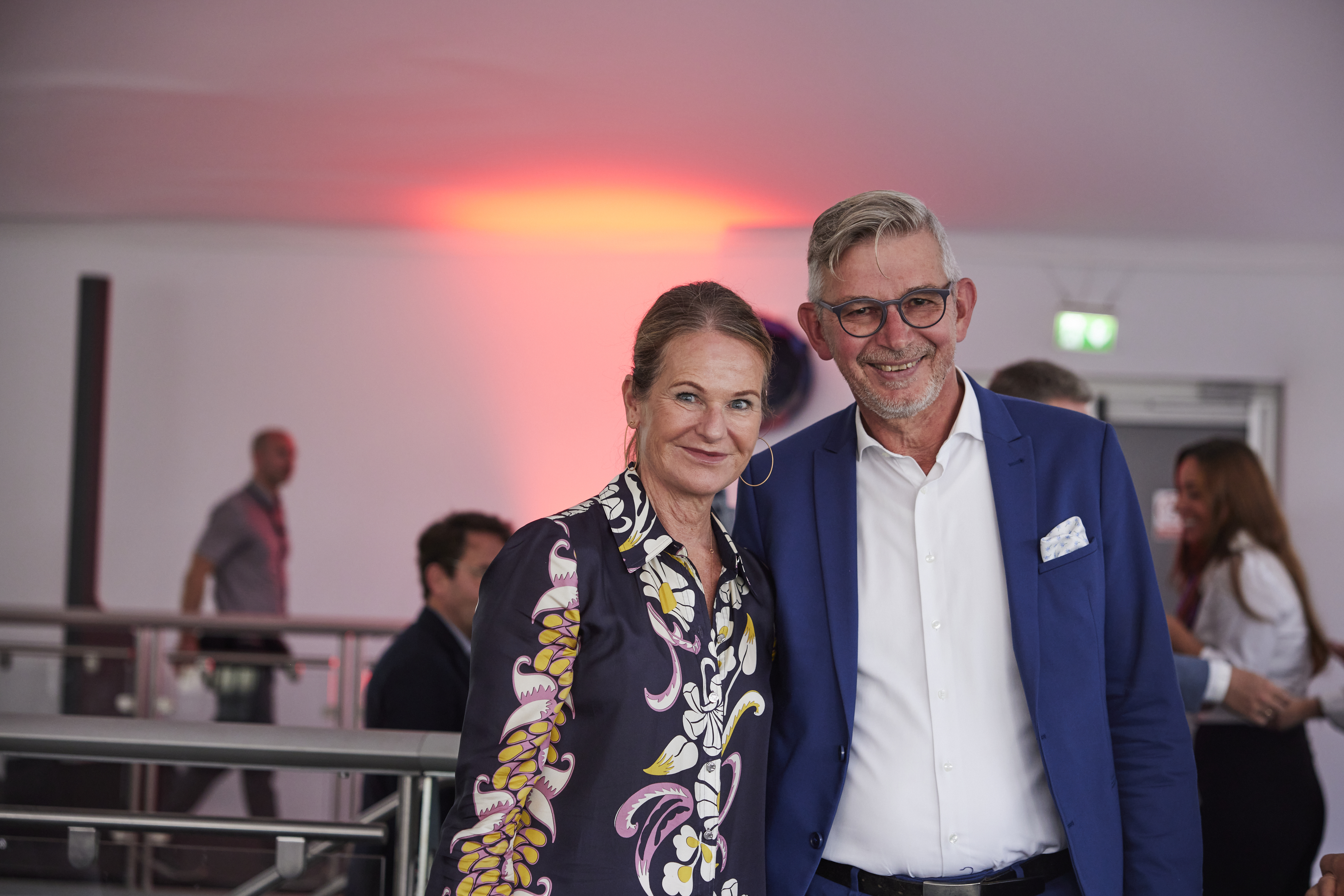 Stadtdirektorin und Kämmerin Christine Zeller mit Begleitung 