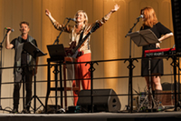 Nick Nuttal, Bernadette La Hengst und Ella Mae La Hengst
Foto by Marion Grube PHOTOGRAPHY