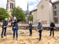 Erweiterung Kreuzschule - Erster Spatenstich Foto Erweiterung Kreuzschule - Erster Spatenstich