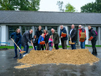 1. Spatenstich Annette-Grundschule Foto vom 1. Spatenstich Annette-Grundschule