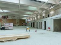 Foto intensiver Ausbau der Sporthalle  von mehreren Firmen