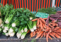 Fotografie eines Marktstandes