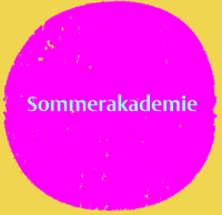 Logo der Sommerakademie: magentafarbener Kreis auf gelbem Grund