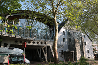 Hausfassade des Bennohauses