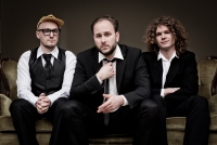 Das Trio KAOS Protokoll